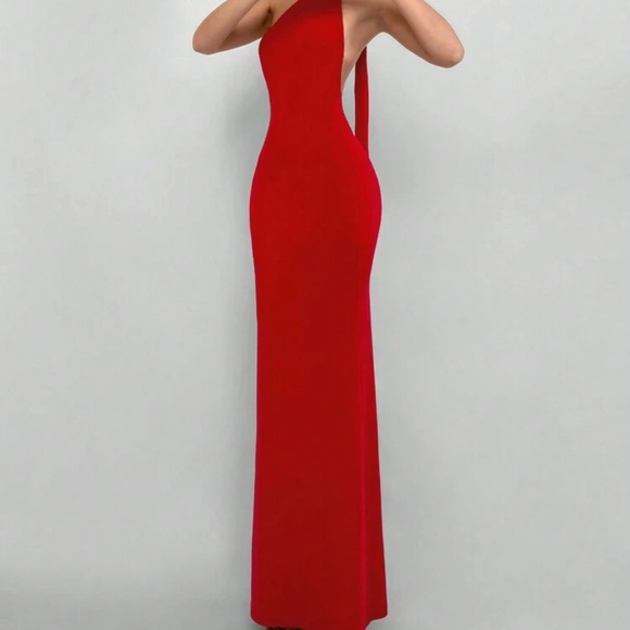 Chic Backless Red Evening Dress - Picture 3 of 5